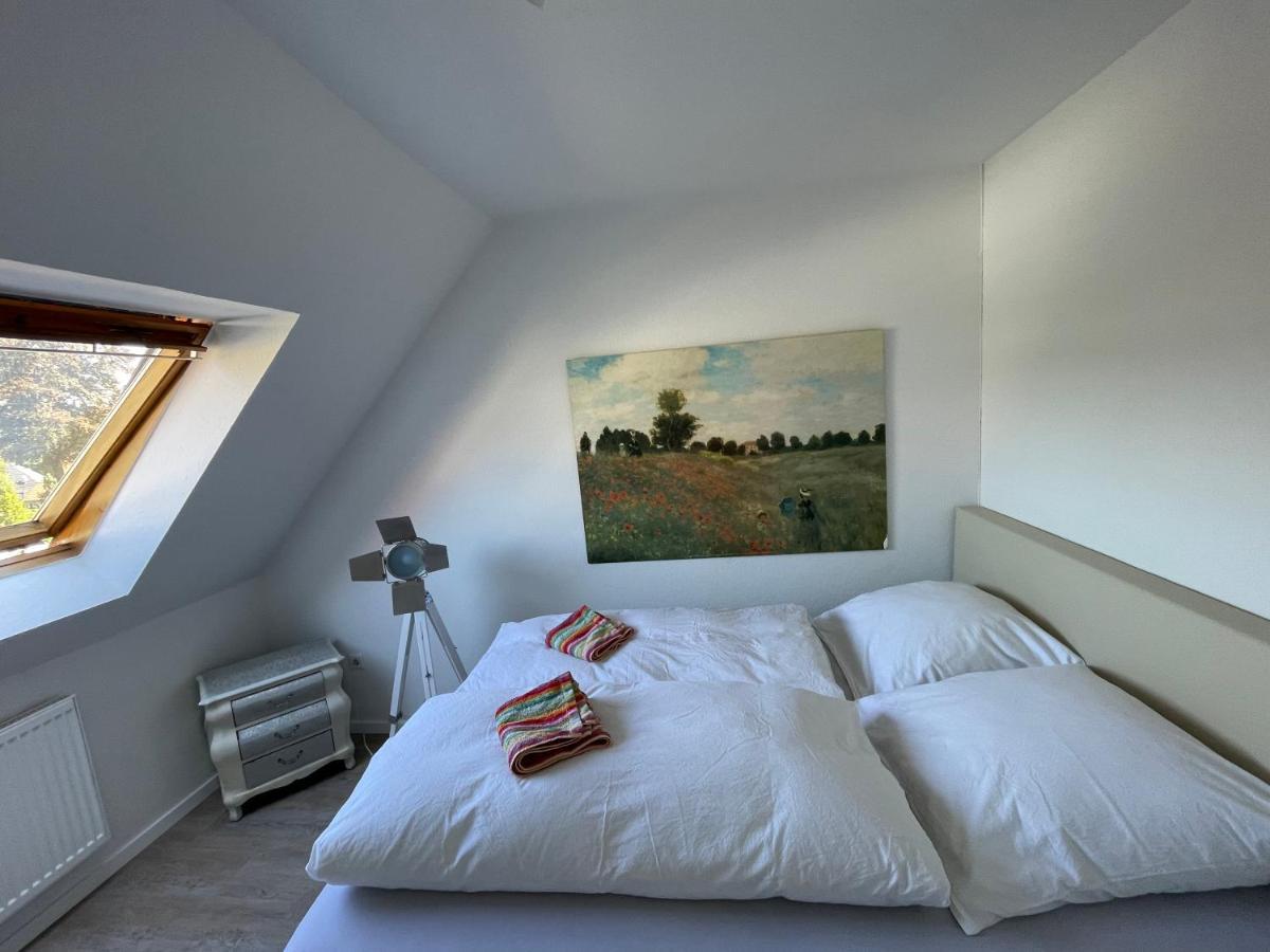 Appartement Mit Zwei Schlafzimmern Borgholzhausen Luaran gambar